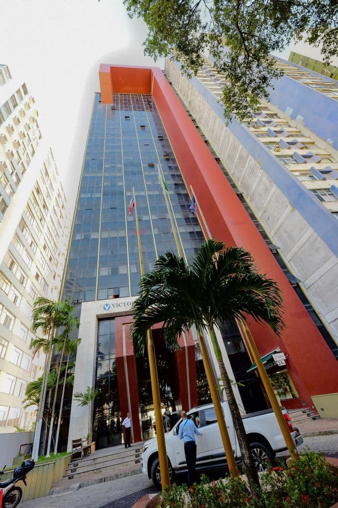 Fachada do edifício Sol Vitória Marina